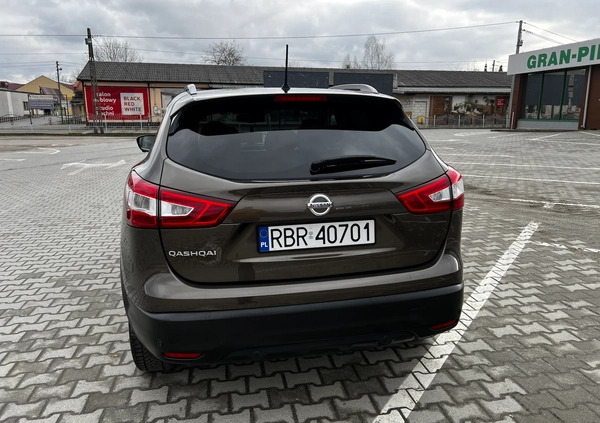 Nissan Qashqai cena 56900 przebieg: 171000, rok produkcji 2015 z Brzozów małe 37